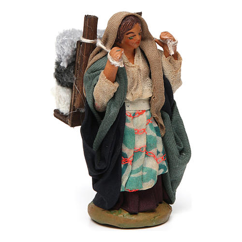 Woman carrying fabric, Neapolitan nativity figurine 10cm 3