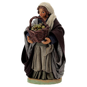 Mujer cesta aceitunas en su mano 10 cm de altura media belén Nápoles