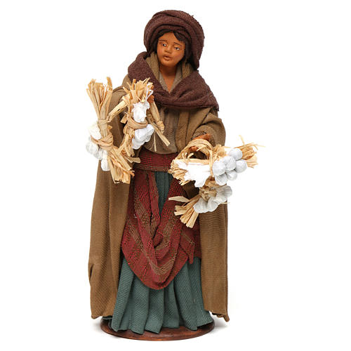 Donna ceppi aglio in mano 14 cm presepe napoletano 1