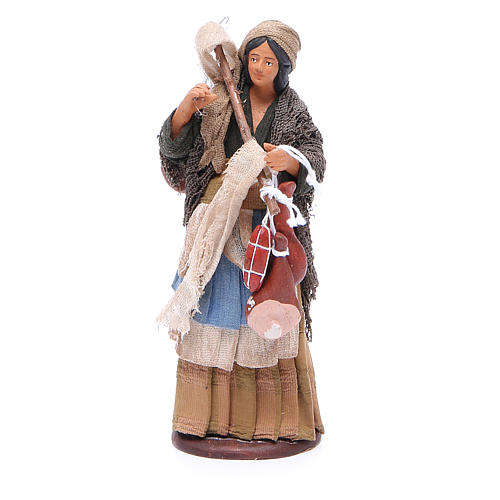Wayfarer woman with cured meats for Neapolitan Nativity, 14cm 1