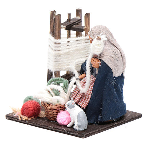 Woman spinning wool with cat 10cm, Nativity figurine 2