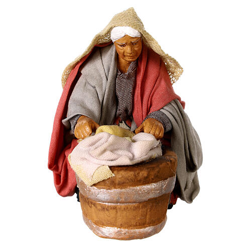 Lavandaia in ginocchio 10 cm presepe napoletano 1