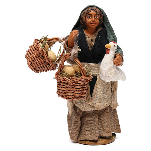 Mulher com galinha e cesta de ovos para presépio napolitano com figuras 10 cm altura média 1