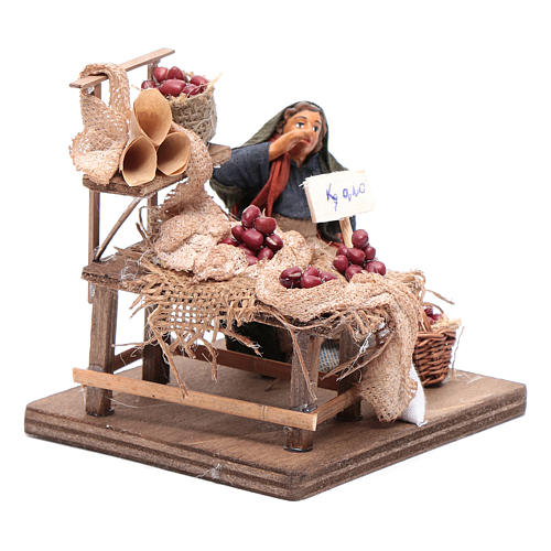 Woman selling chestnuts 10cm, Nativity figurine 4