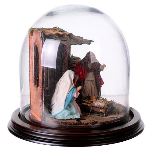 Natività con parete di stalla e angelo - cupola di vetro presepe Napoli 4
