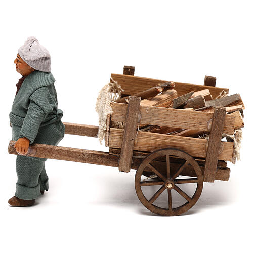 Homem com carrinho de lenha para presépio napolitano com peças de 10 cm de altura média 1