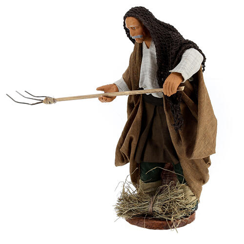 Neapolitan nativity scene farmer with pitchfork 14 cm 2