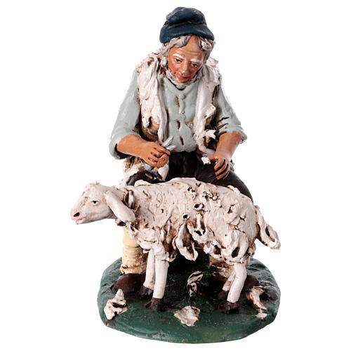 Pastor que tosquia a ovelha em terracota para presépio de Deruta com figuras de 18 cm altura média 1
