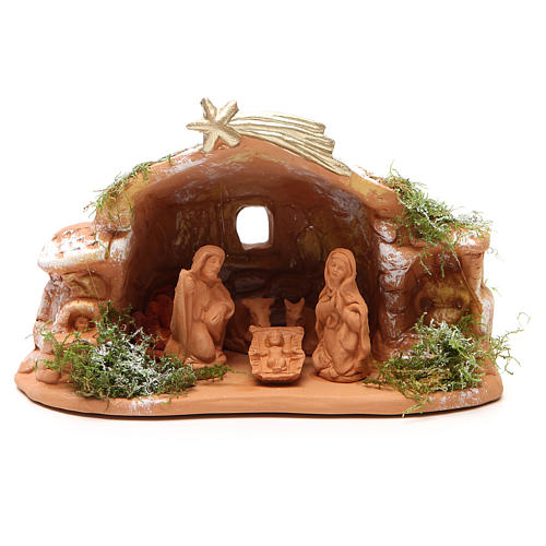 Nativity in Terracotta with Hut h. 15x20x11cm 1