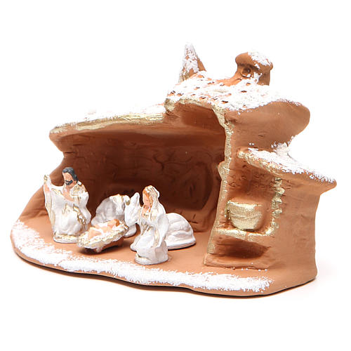 Hut with Nativity and snow 10x12x9cm 2