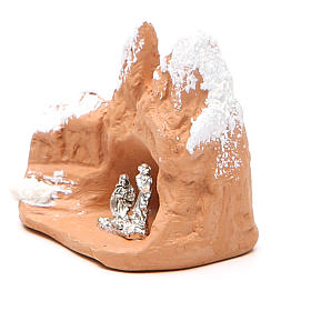 Miniature Nativity in terracotta with snow 7x7x4,5cm
