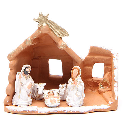 Nativity in painted terracotta and snow 15x16x9cm 1