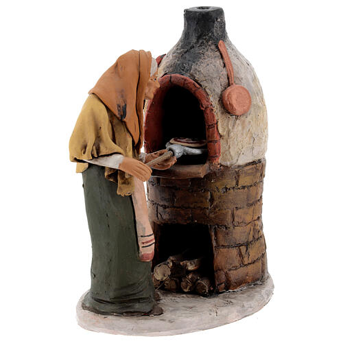 Donna al forno in terracotta per presepe Deruta 18 cm 3