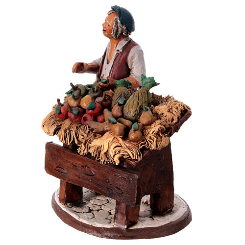 Man with fruits counter 18cm Deruta 3