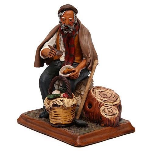 Rolnik siedzący z motyką do szopki, Deruta 30 cm, terakota 3