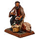 Rolnik siedzący z motyką do szopki, Deruta 30 cm, terakota s3