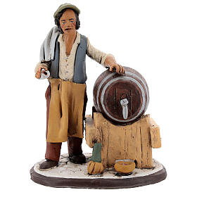Aubergiste avec tonneau pour crèche Deruta 18 cm terre cuite