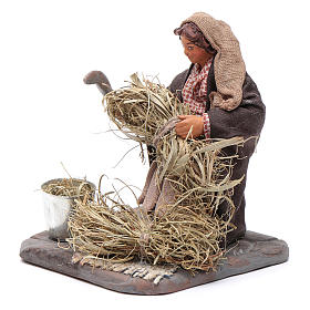 Neapolitan Nativity figurine, woman with sickle, 10 cm