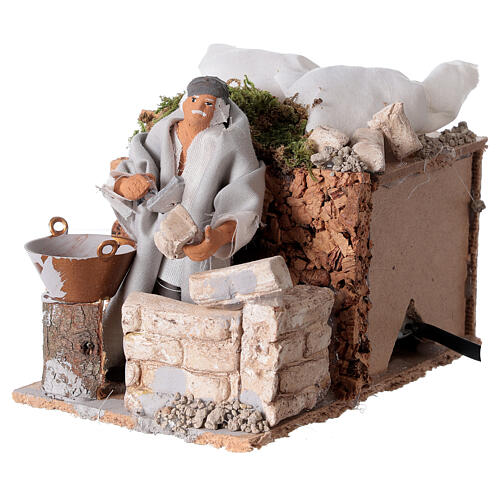 Builder, 8cm animated nativity 6