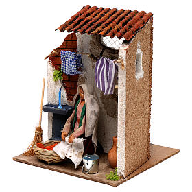 Animated woman hanging clothes 10cm Neapolitan Nativity