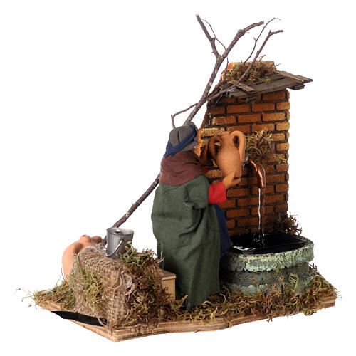 Animated Woman figurine with real fountain for Neapolitan Nativity, 12cm 3