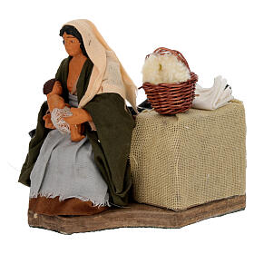 Moving woman breastfeeding 10 cm Neapolitan nativity scene