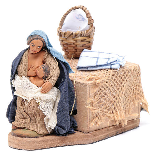 Moving woman breastfeeding 10 cm Neapolitan nativity scene 2