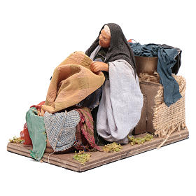 Moving laundress 14 cm for Neapolitan nativity scene