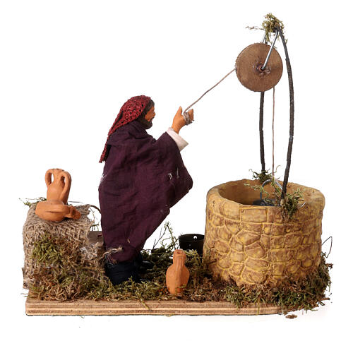 Moving man at the well 12 cm for Neapolitan nativity scene 3