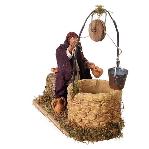 Moving man at the well 12 cm for Neapolitan nativity scene 4