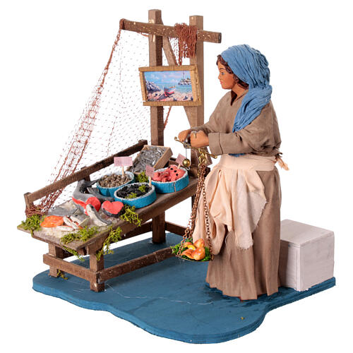 Moving fisher woman with scale for Neapolitan nativity scene 3
