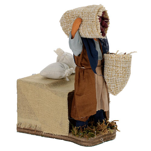 Moving shepherd with bags of seeds for Neapolitan Nativity Scene 10 cm 3