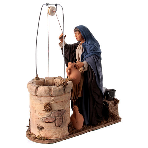 Moving woman fetching water from a well for 30 cm Nativity scene 8