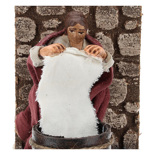 Lady washing, animated 7 cm Neapolitan nativity 2
