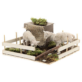 Sheep grazing in pen, animated 6 cm Neapolitan nativity