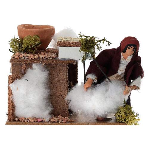 Wool cleaner animated nativity 10 cm 10x15x10 cm 1