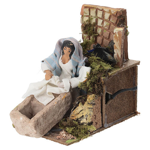 Lavandière en mouvement crèche 12 cm 16x9x14 cm 2