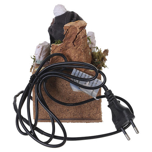 Animated elderly sheep shearer, 15x9x14 cm, for 10 cm Nativity Scene 4