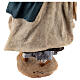 Mujer con cesta de terracota 30 cm, Angela Tripi s9