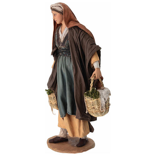 Donna con cesti 30 cm Angela Tripi terracotta 3