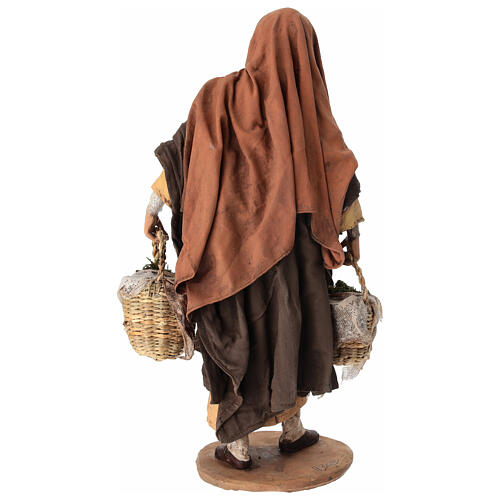 Donna con cesti 30 cm Angela Tripi terracotta 6