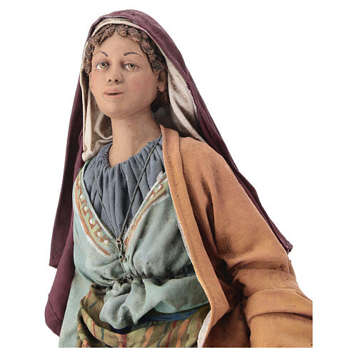 Donna con cesti 30 cm Angela Tripi terracotta 2