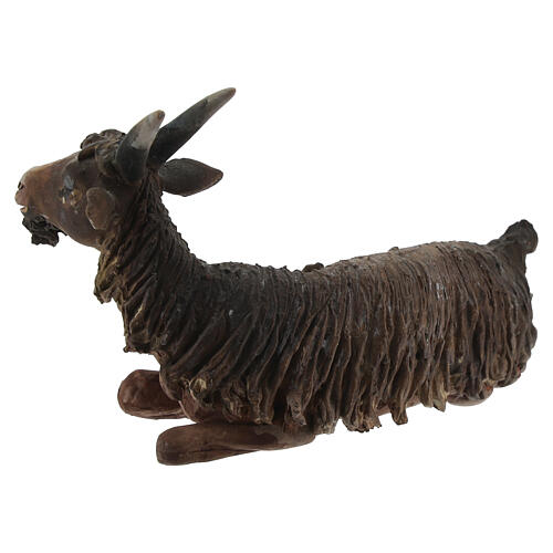 Liegende Ziege, für 13 cm Krippe von Angela Tripi, Terrakotta 3