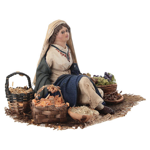Venditrice uva e cereali 13 cm Angela Tripi 9