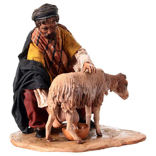 Shepherd milking 18cm by Angela Tripi 3