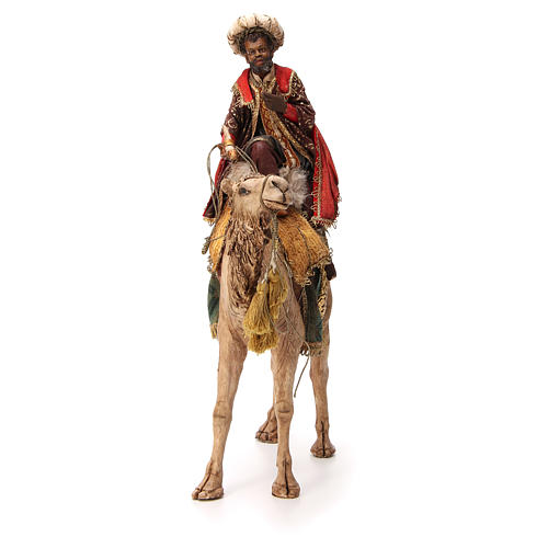 Rey Mago moreno con turbante sobre camello 18 cm Angela Tripi 4