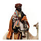 Rei Mago negro com vaso no camelo 18 cm presépio Angela Tripi s4