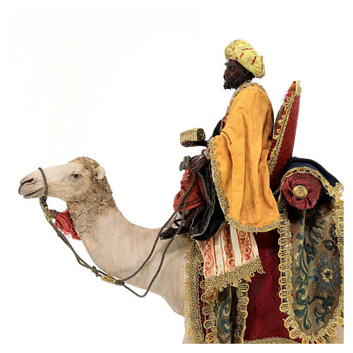 Figur dunkler heiliger König mit Kästchen auf Kamel 18 cm Tripi 7