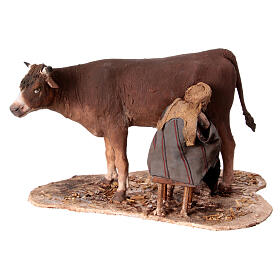 Hirte, eine Kuh melkend, für 13 cm Krippe von Angela Tripi, Terrakotta