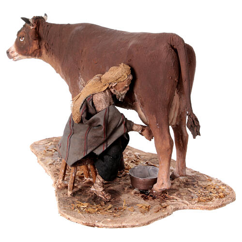 Hirte, eine Kuh melkend, für 13 cm Krippe von Angela Tripi, Terrakotta 3